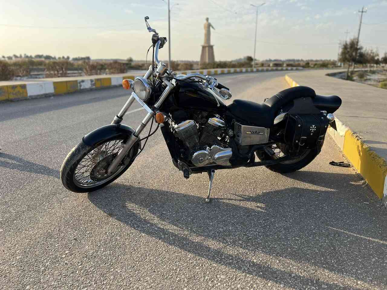 هوندا ستد 400 cc مديل 99 ادوات
السلام عليكم من رخصة الادمن❤️
ستد اوراق سكنر (ادوات) نضافتها مثل ما موضح بالصور
عليها ادامة فيت بم تفصيخ شخاطه تفصيخ بلكات 
صبغ جديد كهربائيات شغاله عالي ناصي ضهر اشاير 
فصله تخبل كشن كوبرا دوشمة جديدة 
السعر المطلوب 1500 او مراوس (دايوان)
مكاني بابل الحلة حي الصحة ***********
