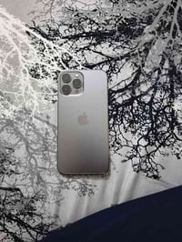 للبيع ايفون 13 برو ماكس جهاز جديد وممفتوح ع ايدي مكفول  جهاز مال بيت ي...