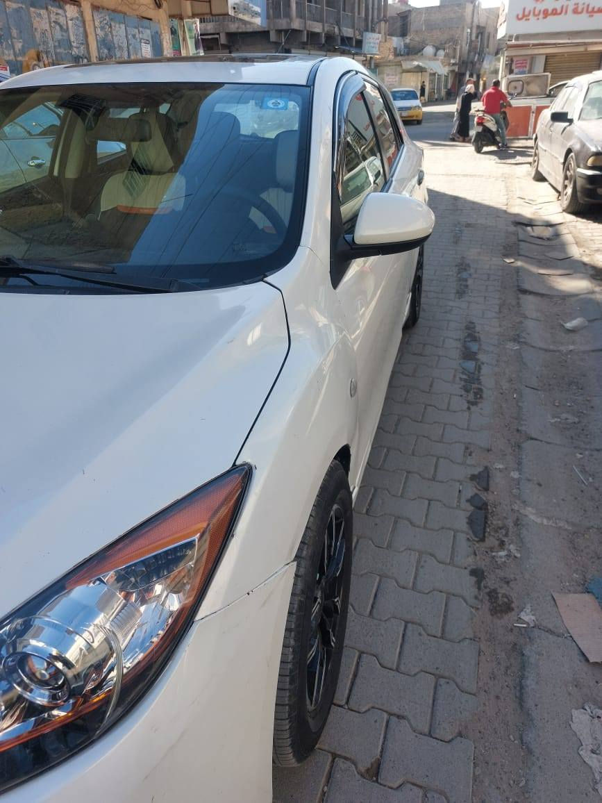 السلام عليكم مازدا موديل 2011 بدون صبغ محرك كير كهربائيات مكفول تخم تاير جديد شاشه كامره رقم بغداد الجديد مكان السياره بغداد البنوك السعر 87$ وبي مجال للشراي رقم الهاتف ***********
