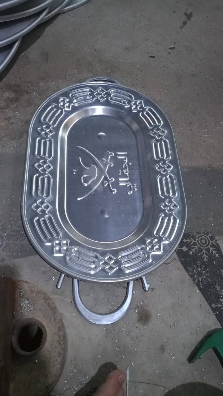 صياني أم عراوي جديد مال معمل 
قياس 120سم مستطيل 
قياس 95سم مستطيل 
قياس 90سم مستطيل 
قياس 80سم مستطيل 
قياس 75سم
قياس 70سم
قياس 60سم
اي قياس تريد واي وزن نشتغلك 
توصيل على نقليات الي جميع المحافظات
***********
***********
