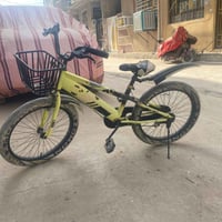 بيسكلات وميز للبيع 07806591311