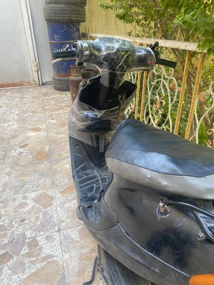 بيجي 9 زروف للبيع سعر 350 ,*********** العماره مفتوحه مره وحده بوشه وبستم نضيفه
