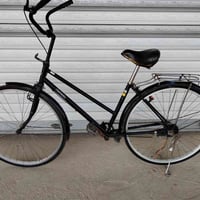 موديل ٢٠١٦ • حجم ٢٧ • نضيف