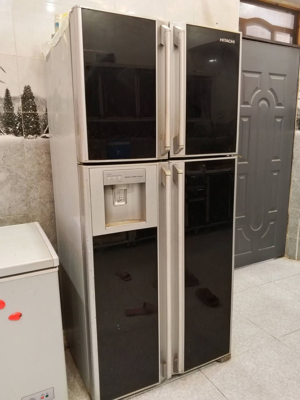 السلام عليكم ثلاجه للبيع اربع بيبان
محوره فريز
السعر 400  وبيهه مجال
ناصريه الاسكان الصناعي
***********
