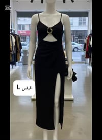 فساتين • ملابس نساء