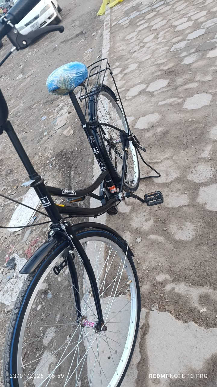 السلام عليكم باسكل البيع نضيف حجم 26مديل 2014 غراضه كلهه جدد ماعوزه  اي شي سعره 90بي  شراي بي خير ويدلل مكاني شطره حي معلمين رقم
***********بي واتساب فقط
