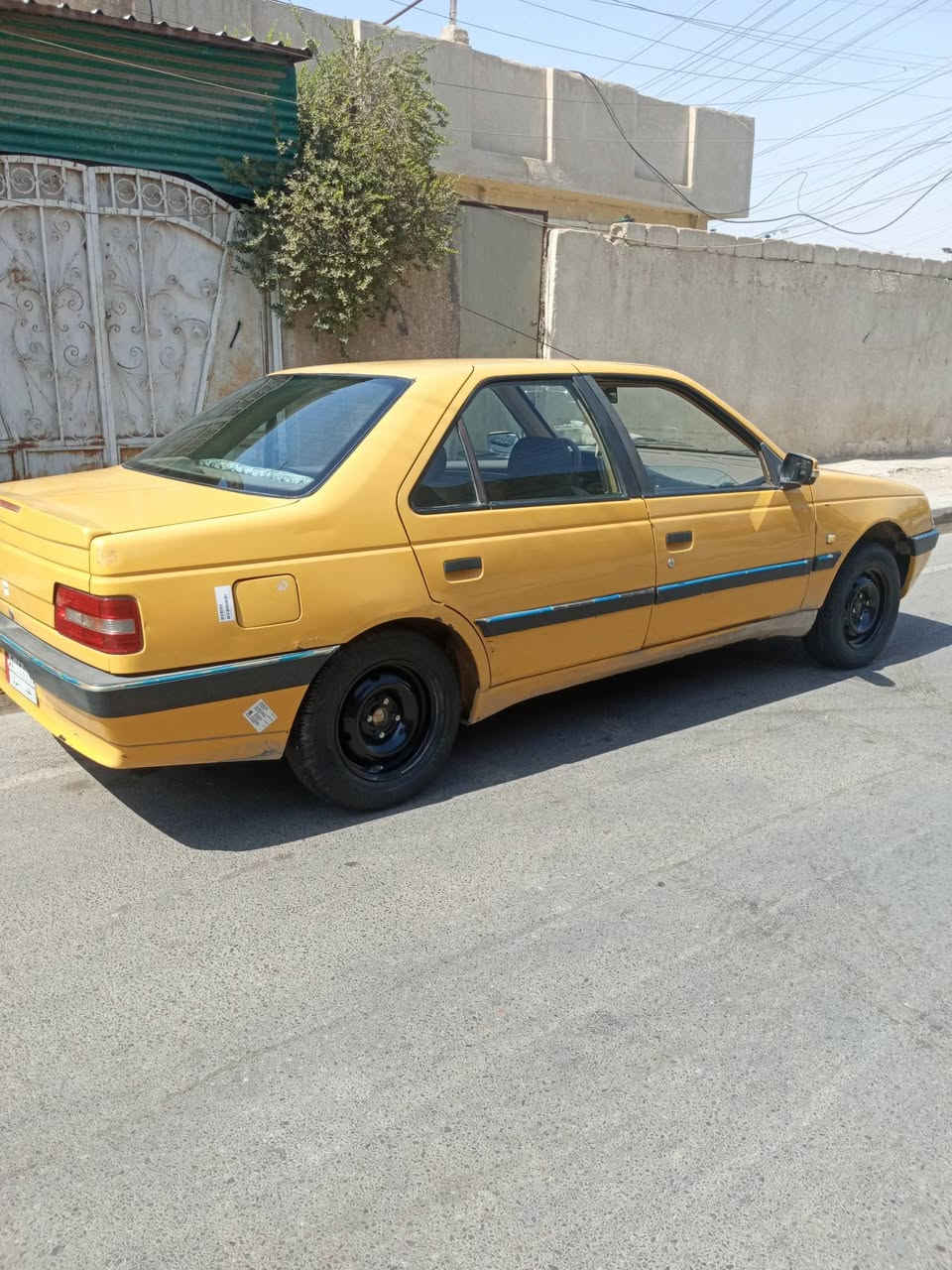 السلام عليكم شباب بيجو لميس  ٢٠١٥البيع لاتبخير ولا تنقيص تخم تاير جديد داينمو جديد شادلهة شاشه باتري جديد بس التبريد يشتغل ويفصل بسمي شرط التحويل 
العنوان الدوره ابو دشير//السعر ٤٢//وبيهة مجال قليل رقم الهاتف ***********///ما متواجد على الفيس
