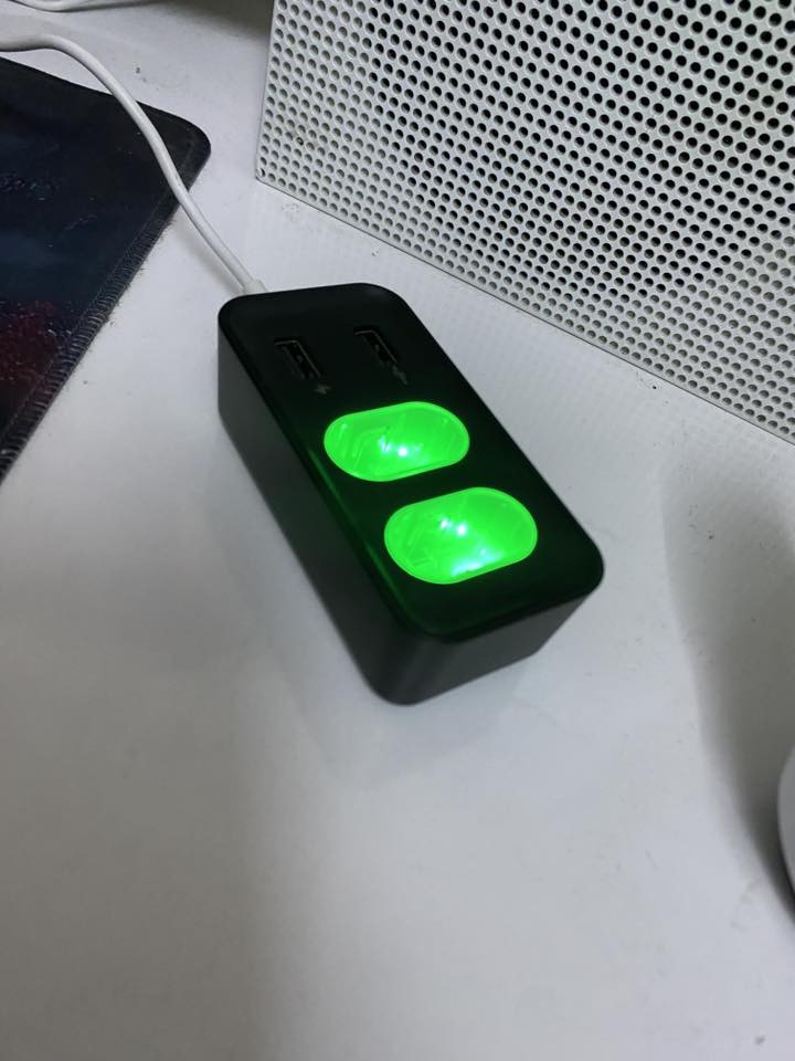 Xbox one s 1tb 
يخبل نظيف
كيم باس شهر 
200 وبي مجال حك الجية 
مكاني العامرية 
***********
