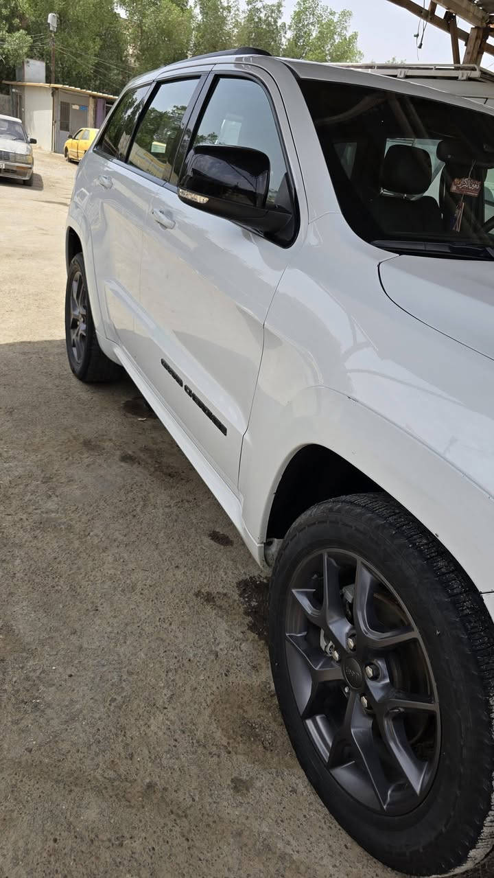 سلام عليكم جيب لمتد Xفول مواصفات وارد أمريكي حادثه دعاميه فقط تصليح مقدمه البنيد نفسه موديل ١٩.٢٢ يرباك ستيرن ودشبول مكينه بيه لاستيك ولف من شغل الصبح دخانه قليله وتروح سياره جاهزه مكانهه بغداد ***********سعرهه ١٩٠بيه مجال للطيبين
