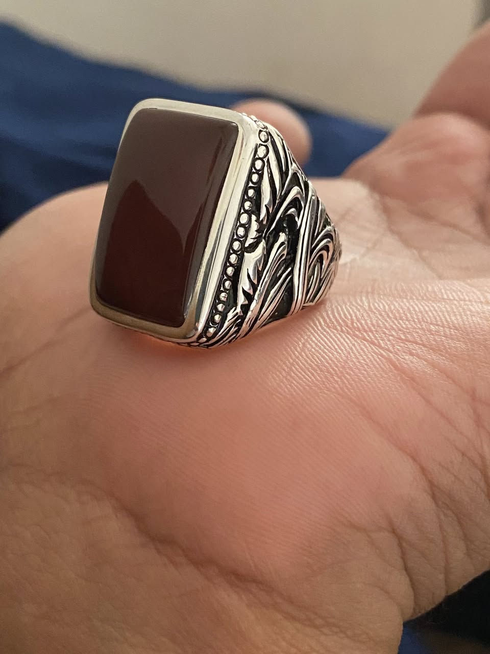 عارف كرزي  خشن للعلم القطعه جديدة ماملبوسة. تواصل خاص


**إذا كنت صاحب هذا الإعلان وتريد حذفه لأي سبب، رجاءا أرسل رسالة إلى الدعم الفني**