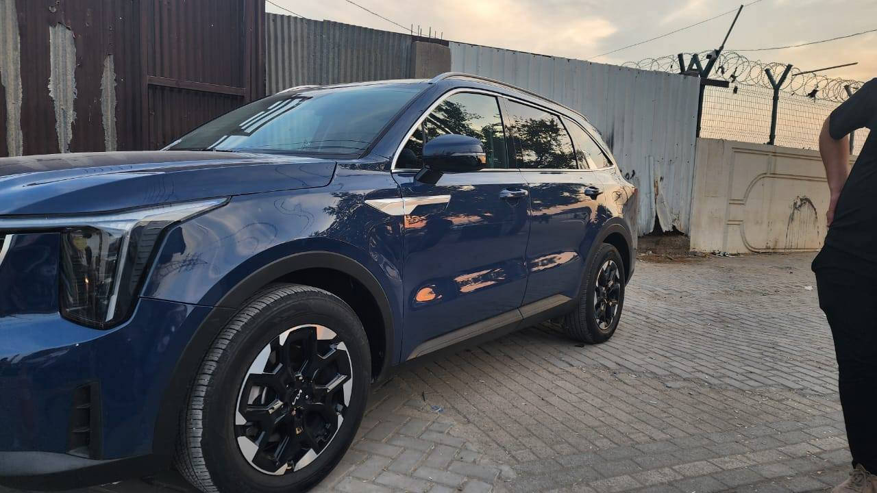 سورنتو 2024  شكل الجديد
دخول جديد فحص مؤقت امصلحه السياره 

🛑 محرك 2500 

🛑 لون مميز 

🛑 بانوراما 

🛑 حساس امامي خلفي 

🛑كامره دواره 

🛑 كشنات كهرباء 

🛑 شاشه لمس 

🛑 داتو شو 

🛑 جي بي اس 

🛑 تبريد شاشه 

🛑 سايد بريك كهرباء 

🛑 ابواب بصمه 

🛑 تشغيل عن بعد 

🛑 مانع نزلاق 

🛑 عدد الركاب 8 راكب

🛑 صندوق كهرباء 

🛑 ترحيب عند لقتراب 

🛑 اشاير بل مري الجانبيه 

🛑 لايت LED 

🛑 تبريد 3 قطع 

🛑 4 انضمه قياده 

🛑 سبورت 

🛑 ايكو 

🛑 نورمل 

🛑 سمارت 

🛑 رادار + تحكمات ستيرن 

🛑 شاشه متصلة دجتل

🛑 بكلايت LED 

وبعد هويا بيها مواصفات

السياره مصلحه وكامله

مكان السياره بغداد

السعر 250 وبيها مجال 

للستفسار اتصل علا(( ‏‪***********‬‏ ))
