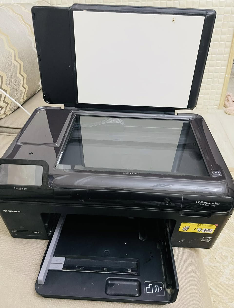 طابعه ملونه وعاديه استعمال نظيف hp سعرها 500


**إذا كنت صاحب هذا الإعلان وتريد حذفه لأي سبب، رجاءا أرسل رسالة إلى الدعم الفني**