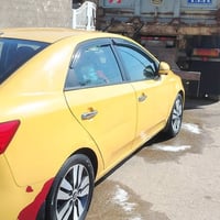 فورتي لبيع مديل 13 سياره ما متعوبه حادثه خشم بس بدون شاصي مكينه وكير و...