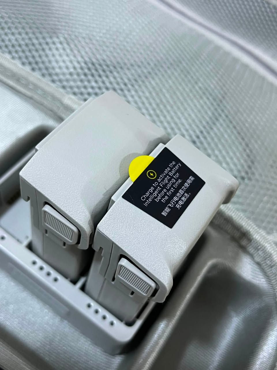 dji mini 3
درون بحالة الوكاله استخدام فقط للفحص  
جوستك سمارت 
بطاريات 2 
شاحنه 
كيبلات شحن 
حقيبه 
مكاني بغداد ***********
