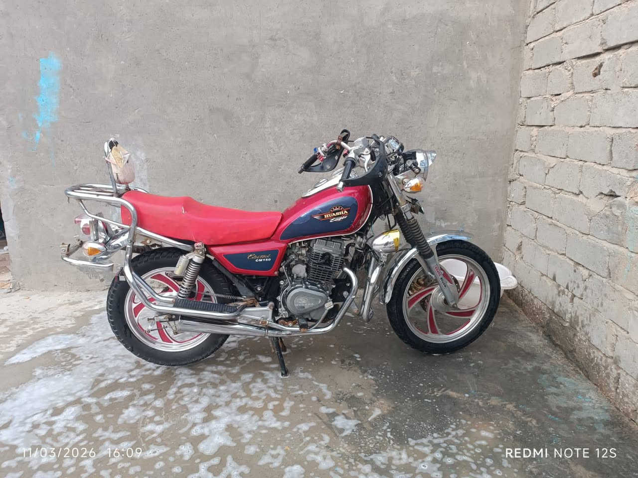 سلام عليكم دراجة جونده هوشه موديل 2021كارتون مكينه ما مفتوحه برقي ما عايزه وراق وبسمي مكاني الرميثه  مكلف بل نشر رقم راعيه***********
