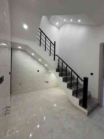 للبيع  #الغزالية
مساحة ٥٠م
واجهه ٤م نزال ١٢،٥م

الغزالية الكفاءات العدل الثانية محلة ٦٤٩
بناء من الاساس  📣
يحتوي على
🔴صالة
🔴مطبخ
🔴صحيات ٢ 
🔴غرف نوم ٣
للاستفسار الاتصال 
***********
او زيارة المكتب في الغزاليه شارع البداله مقابل الكوخ 
مكتب الهندسي للعقار
