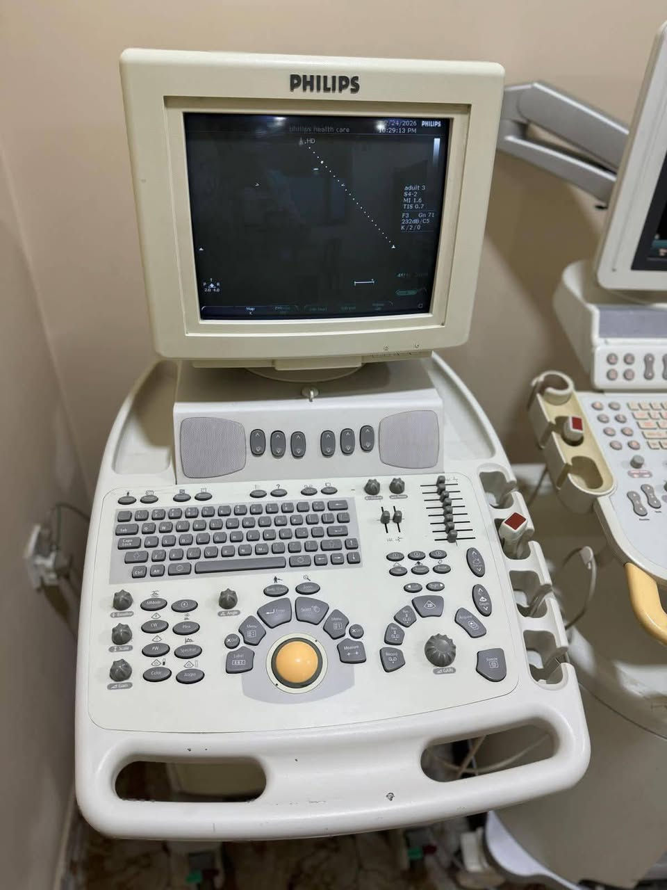 جهاز سونار فبلس ال envisor 
اوبشن يصير سونار ويصير ايكو حسب البروبات 
$2500
 اليرموك


**إذا كنت صاحب هذا الإعلان وتريد حذفه لأي سبب، رجاءا أرسل رسالة إلى الدعم الفني**