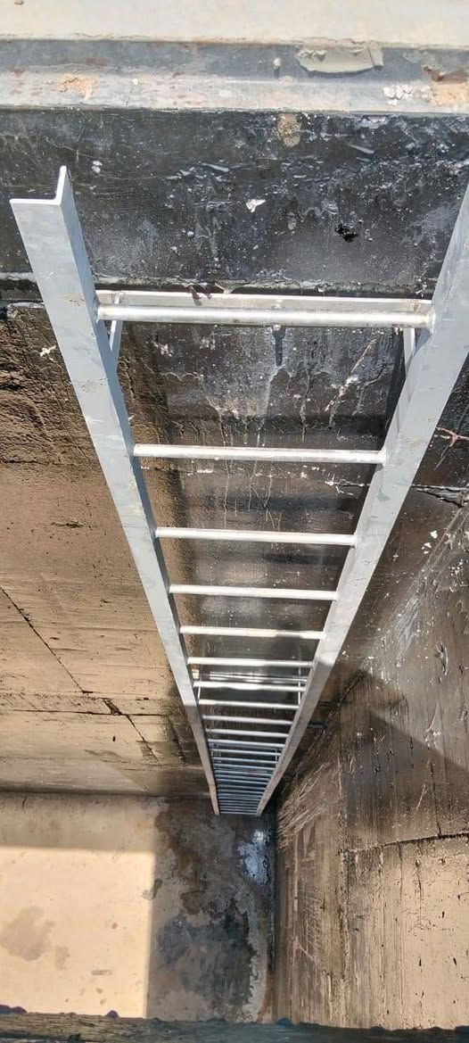 تنفيذ كافه أعمال الستانلس ستيل والحداده الصناعية 🏗️

​المنظومات الثقيله: كرينات وسكرينات إزالة الشوائب.
خطوط الأنابيب: بايبات، بوريات تنفيس، وأغطية فتحات.
 الهياكل المعدنية: سقائف، فريمات، ستانات، ودروجه.
4. اللحام التخصصي: لحام أركون
ولحام هيدروجين. ستانلس ستيل 
​🔹 المواصفات: دقة هندسية • فنش نظيف • التزام بالمواعيد.
​📞 للتواصل: [***********]
[***********]
📍 البصرة
