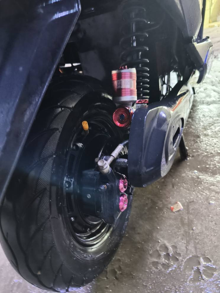 السلام عليكم ماكس كهربائي للبيع أين نقص ماكو بطاريات 🔋جديدة تاير خلفي جديد دراجه خير من الله
السعر 500 ببها مجال
الهاتف ***********
مكان سبع اقصور بغداد, العراق
