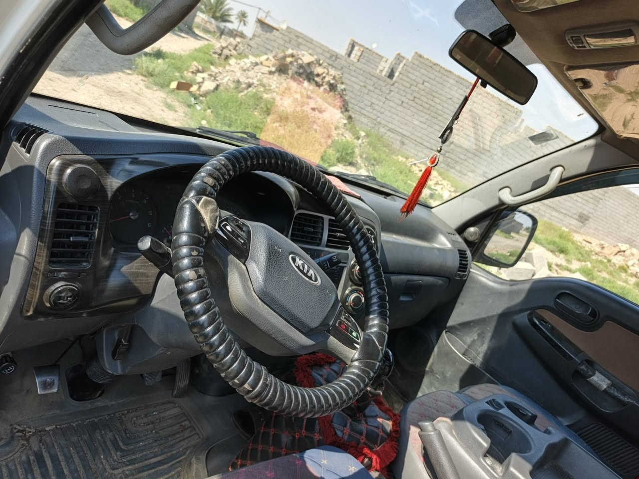 سلام عليكم كيا بنكو 2700 لا طربه ولا تبديل بيه فقط دعاميه مبدله مكينه كير اكسل تخم تاير محجر تفصال بوري سنويه بسمي تحويل ثاني يوم فقط تبريد نقص سعره 120ورقه  مكاني بغداد تقاطع درويش *********** موديل 2018
