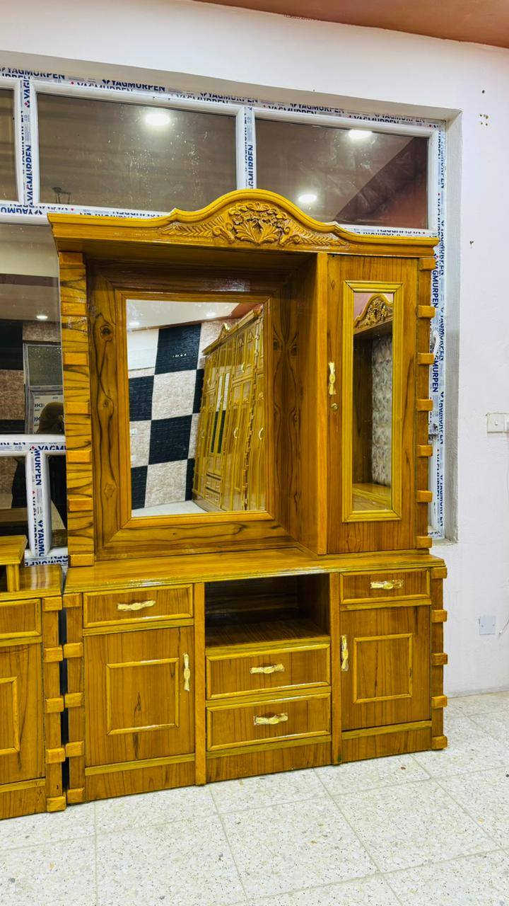 غرفه مستعمله ام السته نظيفه 95% مستعجل على بيعتها للاستفسار خاص واتساب ***********
