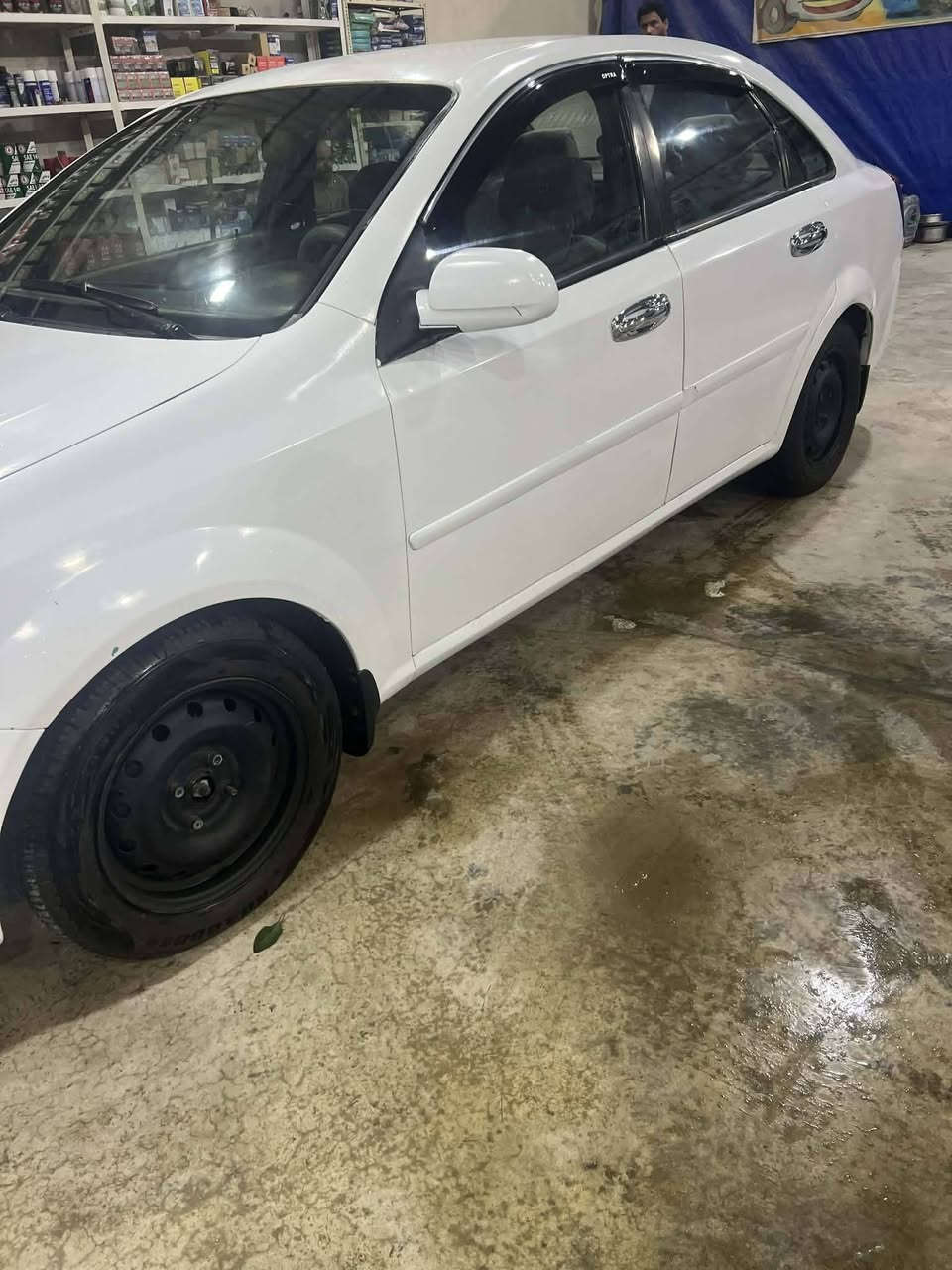 اوبترا 2014 مزاد وزارة الداخليه السيارة  لافتح ولا تبديل بيه وكالة ام الباركود السعر 45 رقمي ***********
