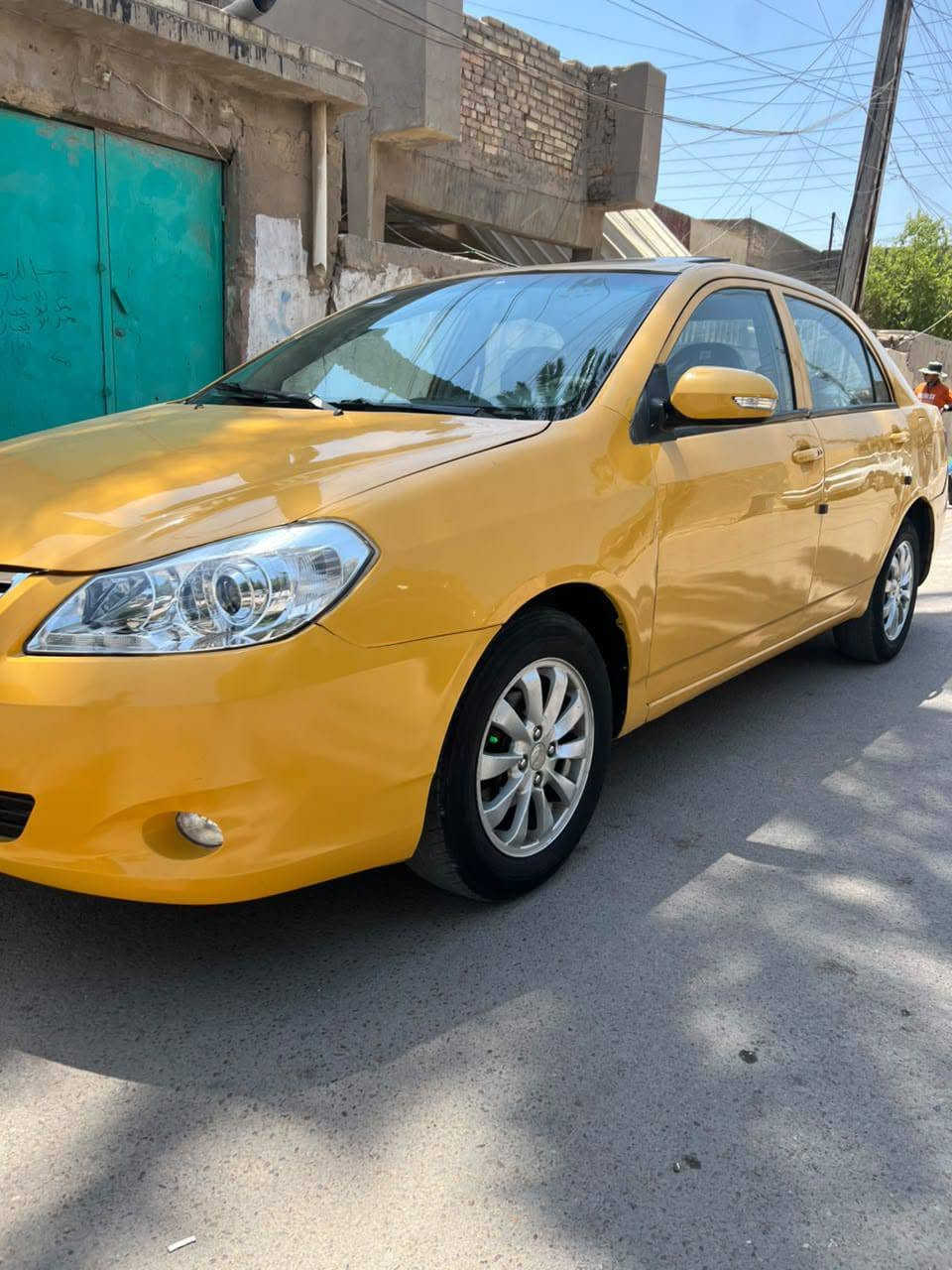 للبيع فقط بي واي دي موديل 2013
كفالة عامة من لضربة بيها صبغ خشم لبنيد وهلال خلفي 
كير مكينه حدادية تبريد كله جديد 
كير عادي بسمي سنوية لل30
مصفرة هيئة غرامات داخلها مال شركة 
مكاني بغداد شهداء البياع سعرها 49
لاتصال ***********
