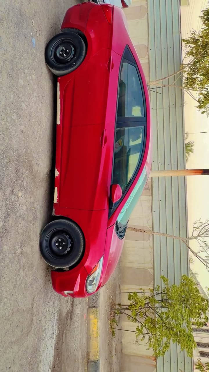 اكسنت 2016 وارد امريكي 
بيها كم قطعه صبغ ابيع حزام افضل
بدون دواخل بدون شاصي طخطخات
مكينة 1600
شاشة تاب
كاميرا خلفية 
السعر 68 ورقة
مكانه بغداد البياع
***********
