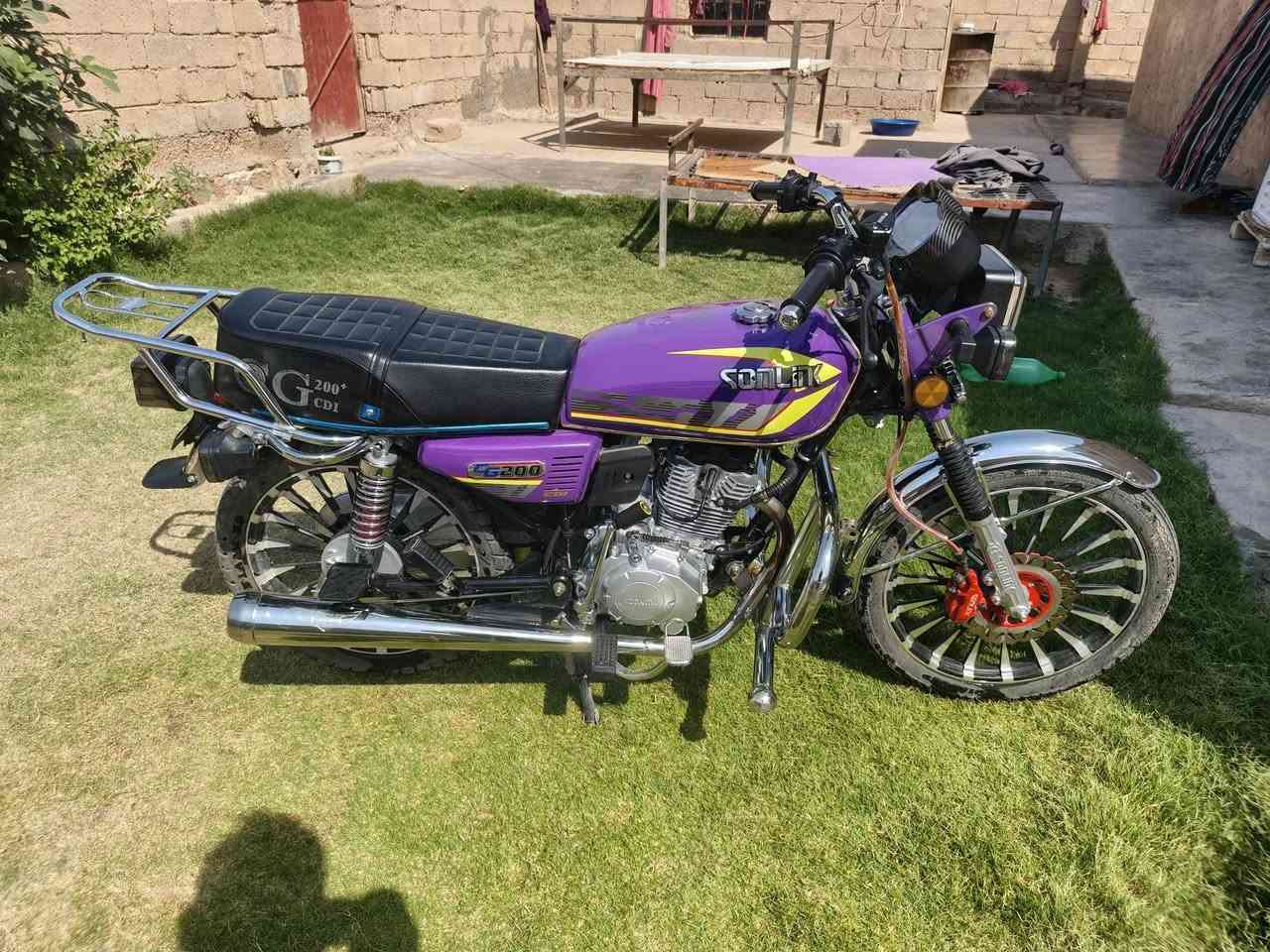 دراجه موديل 2025 المحرك 200cc نضيف مكفول من كلشي للبيع او مراوس تواصل خاص او ***********
