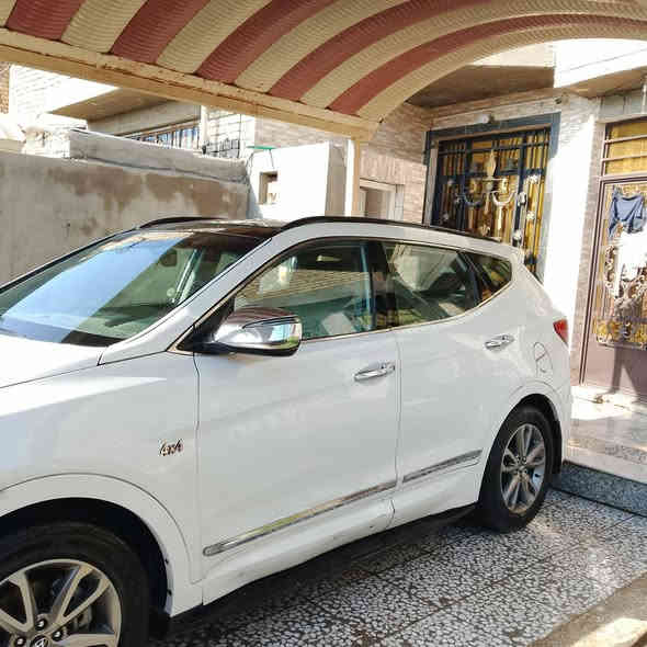 موديل 2014 سياره كلينتايه وارد خليجي سعر 165 وبيها مجال للطيبين رقم بغداد تحويل ثاني يوم العنوان بغداد الكماليه مقابيل شارع 70 قرض الدفاع المدني  *********** بغداد
