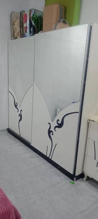 غرفة نوم تركية مستعملة للبيع سعره ٣٥٠ ... ٠٧٨١٧٣٣٢٦٤٠