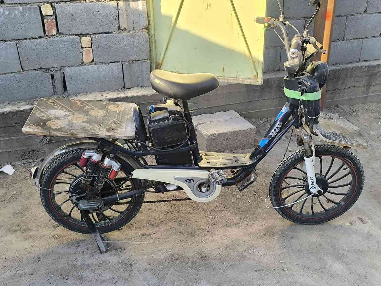 سلام عليكم  
بايسكل شحن للبيع 
البايسكل خير من الله 
بطاريات صارلهن 5اشهر 
كلشي بي شغال 
عقل مبدل  
سعر البايسكل 160 وبي مجال  حك الجيه
مكان كربلاء المقدسة قرب جامعه وارث الانبياء 
رقم *********** بي وتساب
