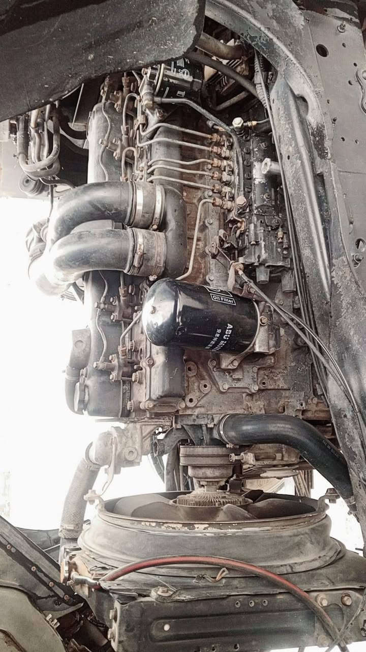 سلام عليكم فوصه البيع مكينه 16بيه خيط بخار مكلفين بلنشر ***********
