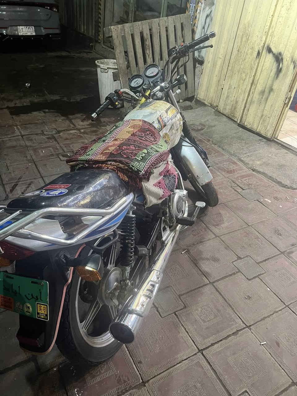 السلام عليكم.                                                                          دراجة دايون عضم للبيع الدراجة جاهزة كاملة نقصها فقط تانكي الدراجة برغي مامفتوح بيها ومرقمه سنويه باسمي احولك ثاني يوم السعر مليون و500 وبيها محال للطيبين متواحد خاص وهذا رقمي فقط ع خط *********** وهذا بي واتساب***********
