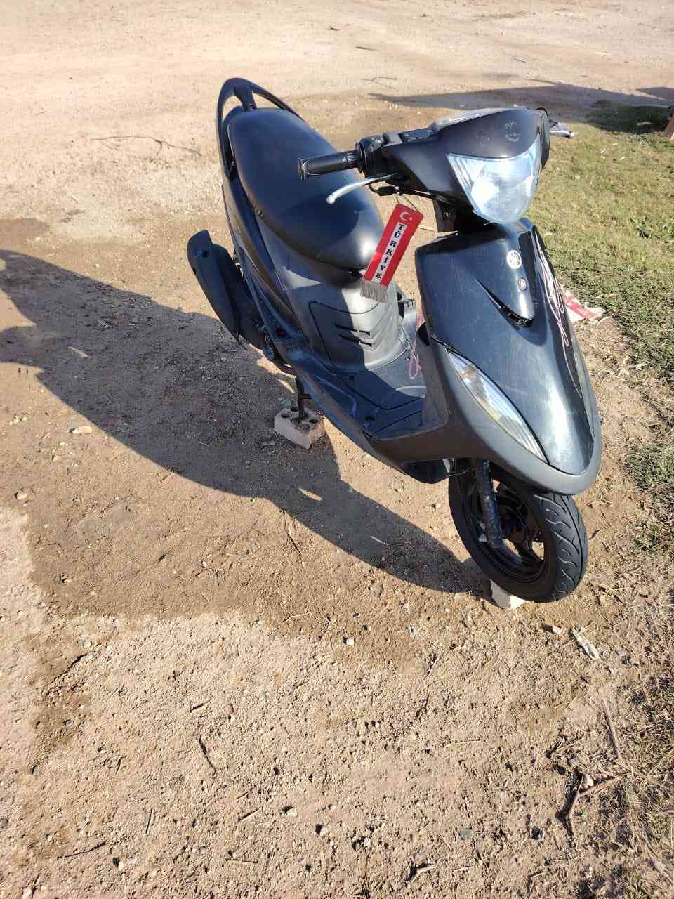 الدراجه ماكس البيع صارله شهر من طالعه من رنبه دراجه كلشي  شقال لايت اشاير  دراجه نضيفه كلش متوازي علا بيعته المكان  بزبير الرقم *********** السعر 900. لمو شراي لا يتعبني فدوه
