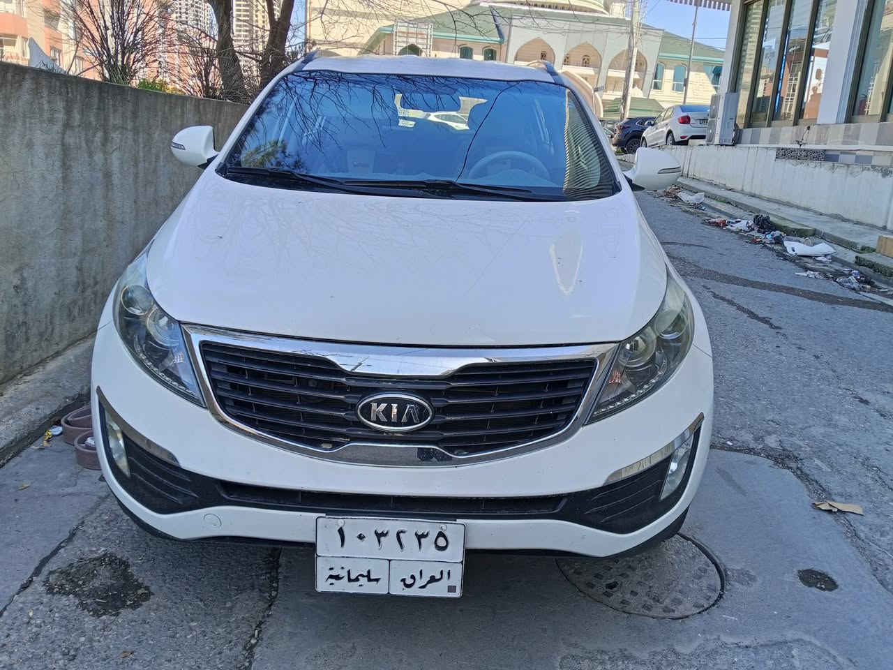 سلام عليكم
كيا سبورتاج 2012 نظيف ما شاء الله

 ما بها صبغ السونر موجود

abs

المحرك والكير ما مفتوح 

السعر 140 بها مجال

واتساب ***********
 ‌           ***********
