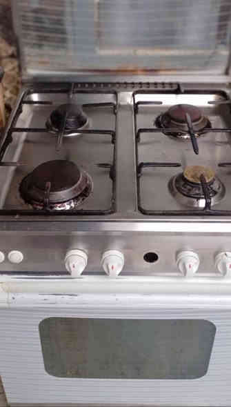 السلام عليكم  طباخ مستعمل للبيع سعره 65 وبي مجال مكان كركوك حي النور الثانيه 

***********
