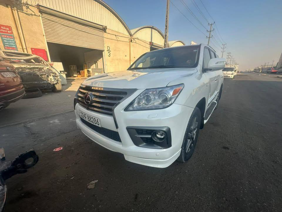 لكزز البيع مديل 11 سياره مصبوغه عام مكينه كير كفاله 
سعر 250 ورقه بيع مستعجل مكلف بل نشر  عنوان بصره رقم هاتف *********** #
