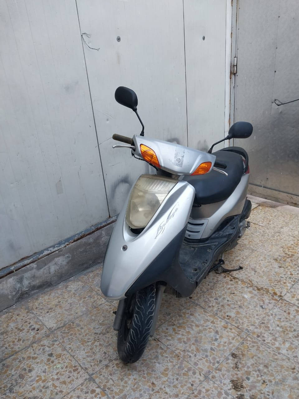 سلام عليكم للبيع بريز ياباني نكره سلف دراجه رمبه مكفوله مكينه مكفوله على أيدي شلعه معدل. أوراق كامله كفرت مختمه سعر ٥٢٥ بيه مجال مكان بغداد بلديات *********** نتصل خاص ماكو
