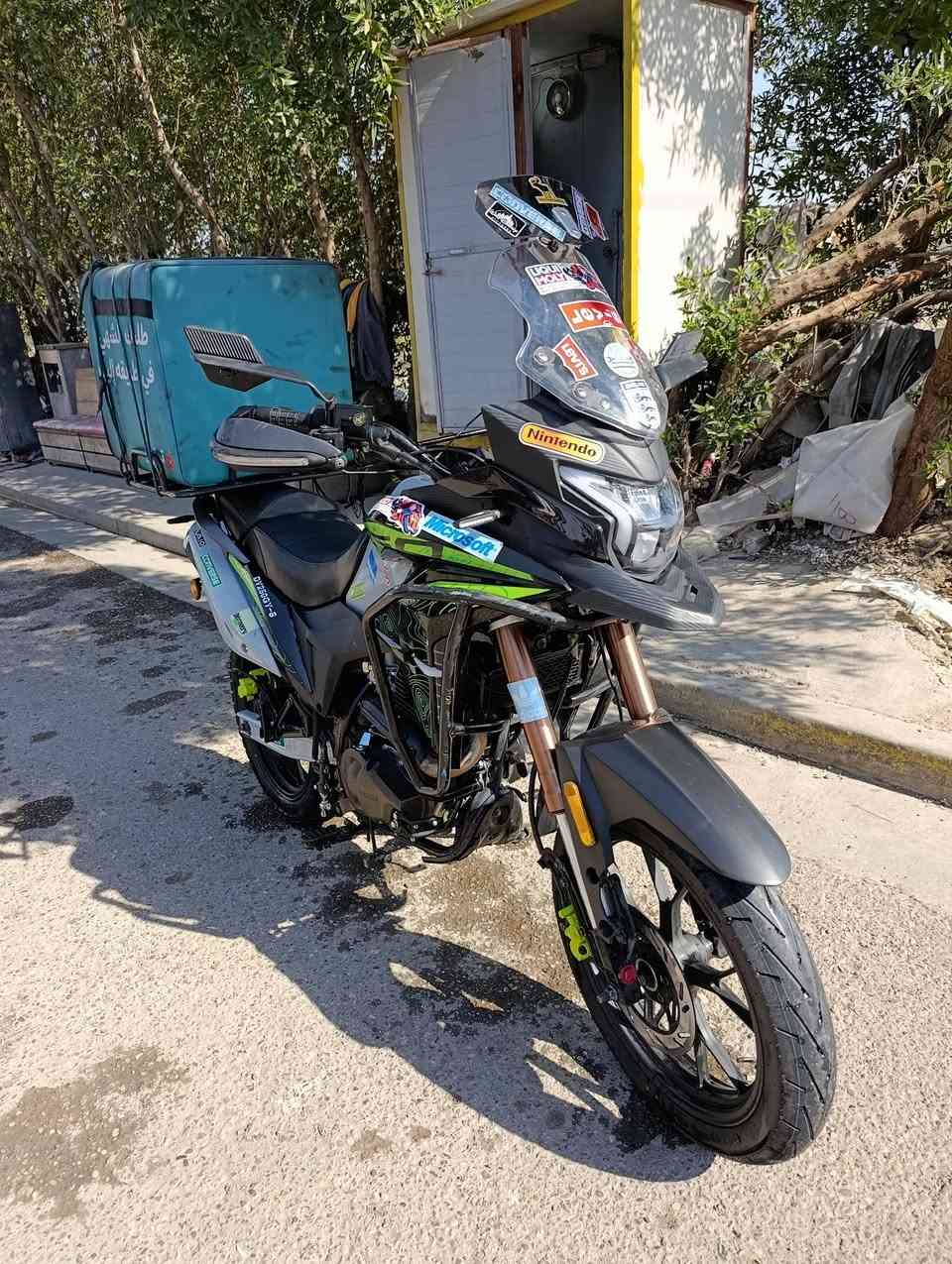 السلام عليكم دايوان ادفنجر للبيع الدراجة جديدة محورها ويل كب مال دايوان لايتي سعرها 3100 وبيها مجال التواصل ***********
