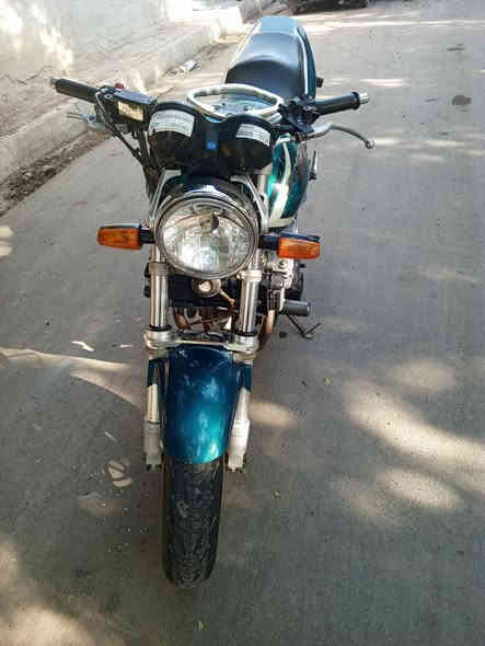 السلام عليكم دراجه سي بي فور هايبر16 ولف نكره سلف بكل وقت دراجه تخبل بلاديه مكينه 400 مكينه مكفولة شراي اتصل على الرقم مكان العماره ***********
