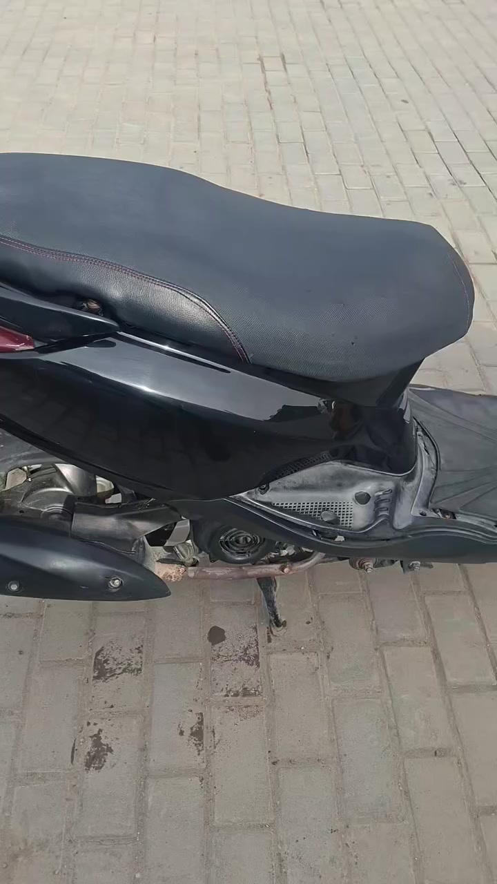 سلام عليكم دراجه اللبيع بريز اخت الجديده مال رمبه مكان بغداد السعر ٥٥٠ شراي يتصل ***********
