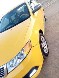 ٢٠٠٩ • مكينة ٢٤٠٠ • ضرر خلفي