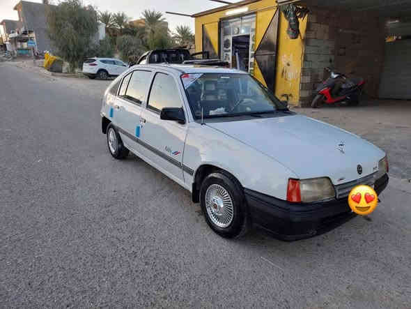 للبيع اوبل كاديت موديل 91
رقم انبار الماني 
السياره جديده على وضع الشركه 
سنويه 2029 تحويل مياشر 
السعر 24 وبي مجال بسيط 
مكان سياره مدينة حديثه 
للاتصال ***********
