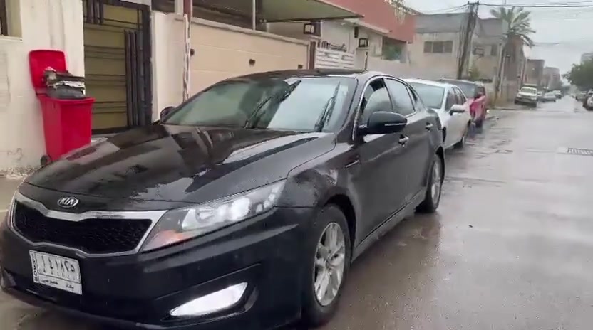 يالله السلام عليكم اخوان بيع مستعجل كلش السعر جوه السوك بهواي 
اوبتما K5.     2013
مكينه دوش 2400 كفاله بجيس 
السياره فول مواصفات عدا الفتحه 
السياره جاهز هلا اخر حبايه تدفئه تبريد ثلج حداديه 💯/💯 السياره مغلفه اسود طافي ضمان5سنوت  وبيها باب الراكب امبدل وبيها رشوش متفرقه ابيع احزام السياره بيها هواي اضافات مال بيت ***********.    *********** اتصال وتساب
