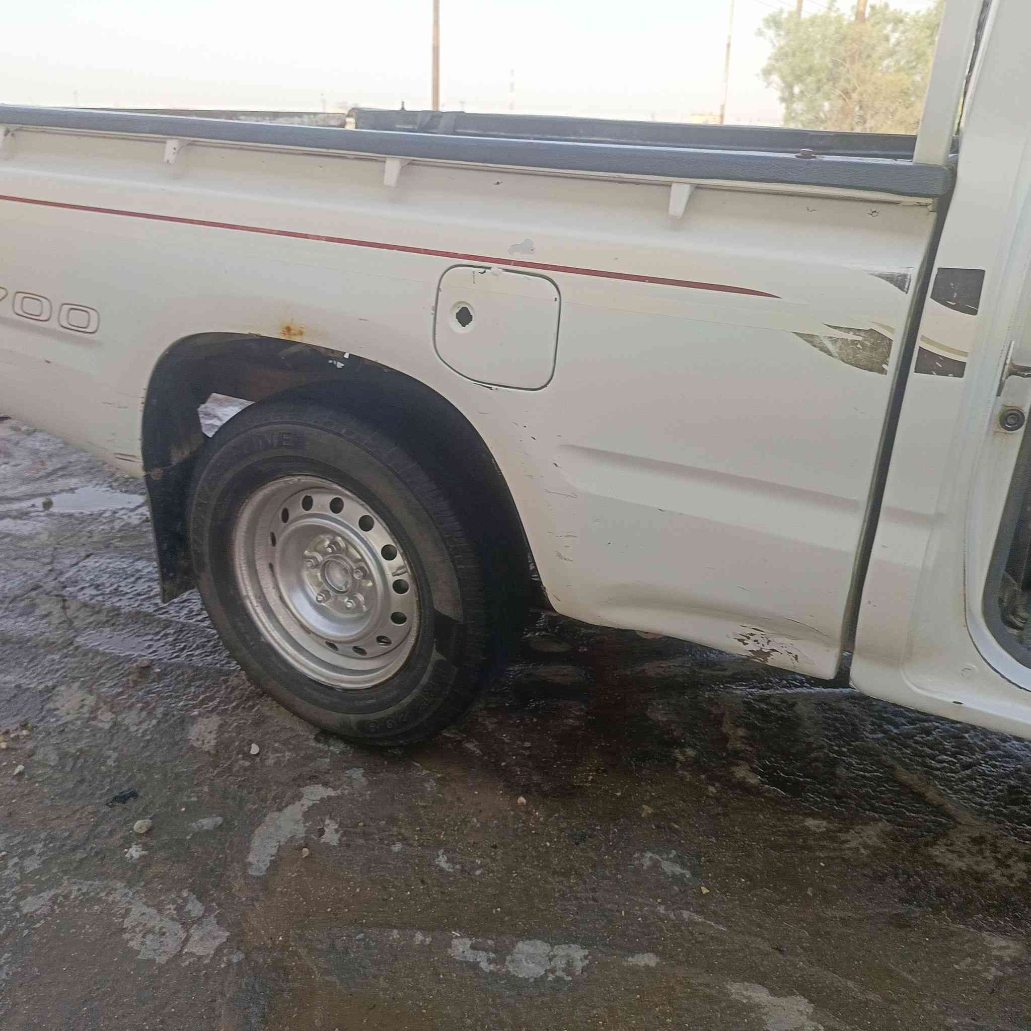 سلام عليكم البيع بيكم رقم بابل  الموديل98ماحرك مامفتوح سياره مال جناي  حلوه مكفول من العيب الشرعي السيار بيها تجيه خفيف  ***********
