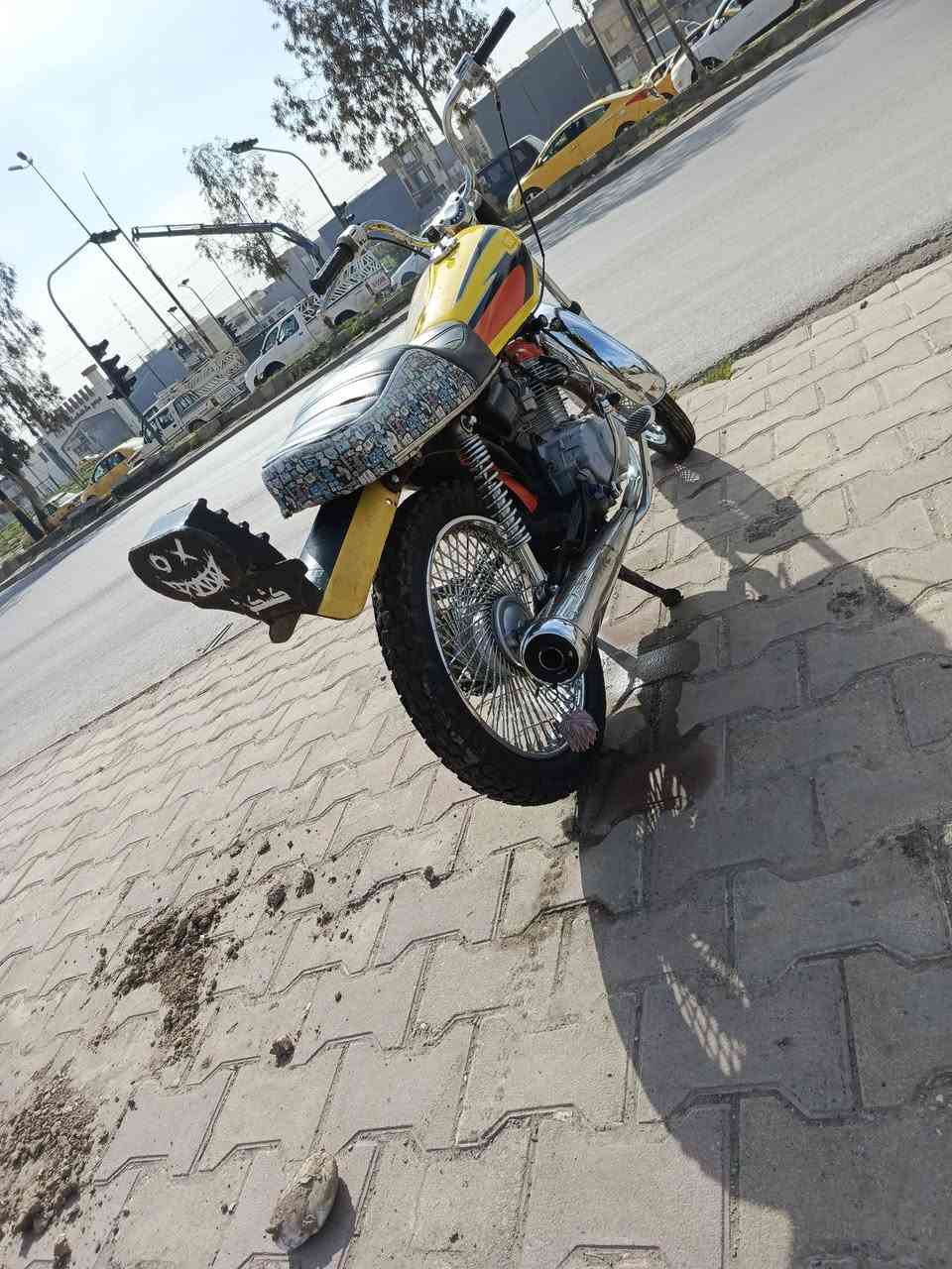 السلام عليكم ..ماطور للبيع ***********
محرك 18 
نامه شرط تحريكه معدل
السعر 350
