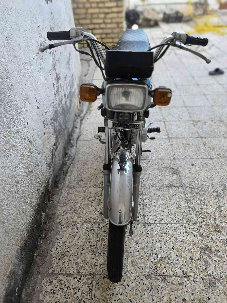 السلام عليكم نامه امتياز موديل 2008 معمره شلامجه غراض جديده ومكينه اوراق اصليه أصولي فقط تحويل وكيل يعني متصير سنويه بس اوراق اصوليه كامله السعر 850 ميسان ابورمانه ***********
