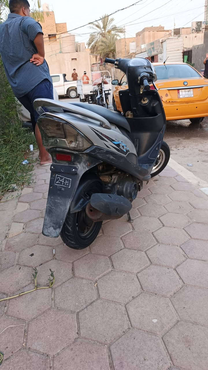 ماكس عدله بوشه 50 بلاد دراجه بلاديه كلها ختم واحد مابيها ايشي تجاري نضيفه وجاهزه مابيه نقص مبدل بيه زنجيل فقط مال جناي ماتعبك سعر650 مكاني ناصريه مركز  استفسار ***********
