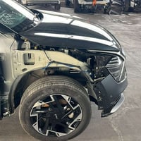 سبورتاج برستيج • بلكن • شحن هجين